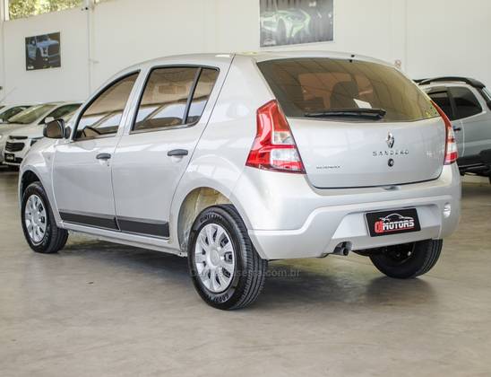 RENAULT SANDERO 1.0 AUTHENTIQUE 16V FLEX 4P MANUAL